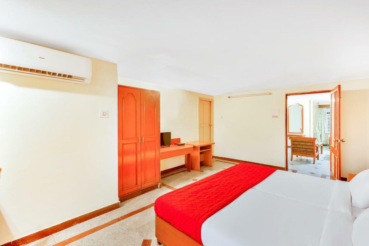 Oyo 10534 Hotel Kanishka Bangalore Exterior photo