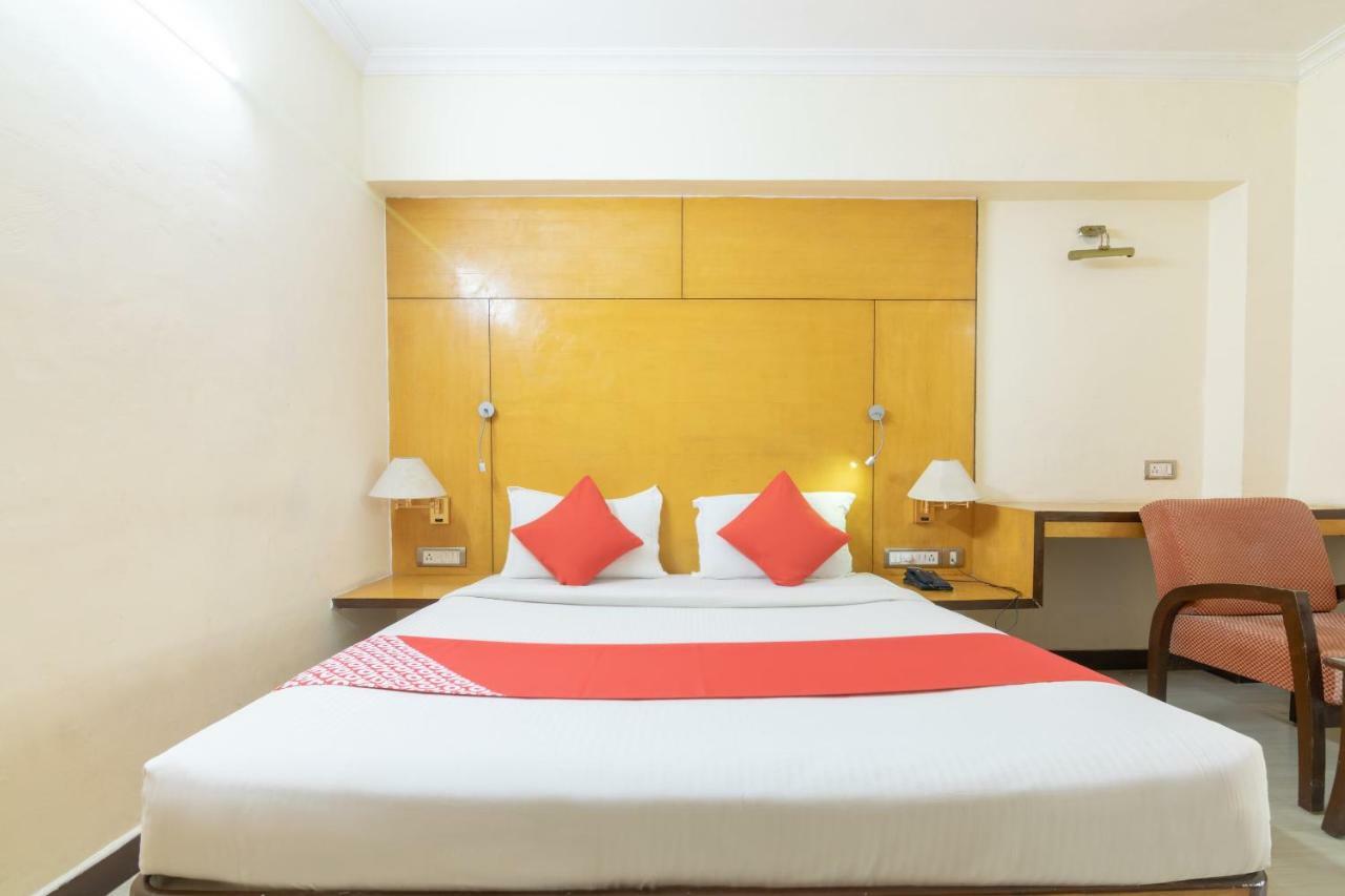 Oyo 10534 Hotel Kanishka Bangalore Exterior photo